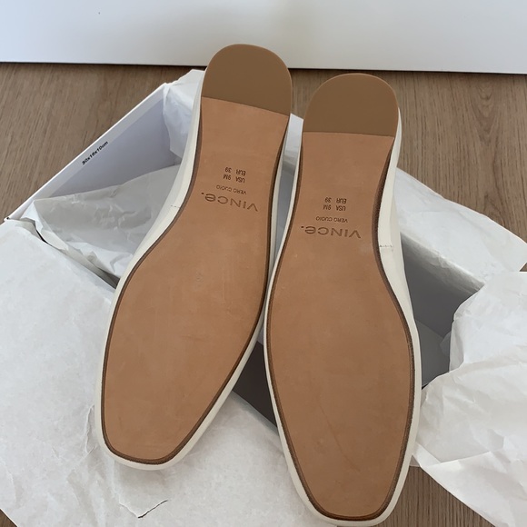 Vince Paz Venetian Leather Loafer - Picture 3 of 5